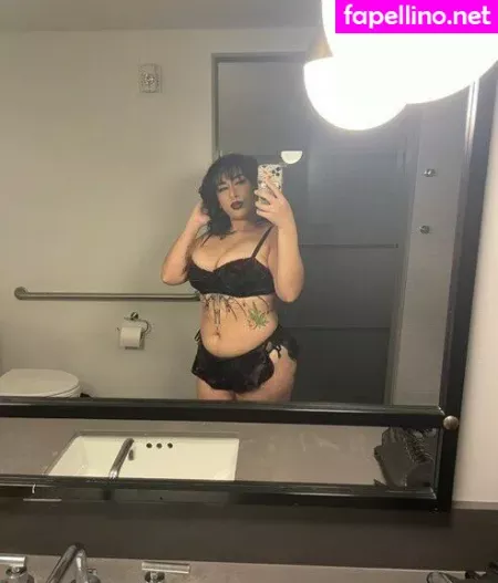 Brattthunnneyyy 888 OnlyFans Thumbnail #xh9VlMfpYg