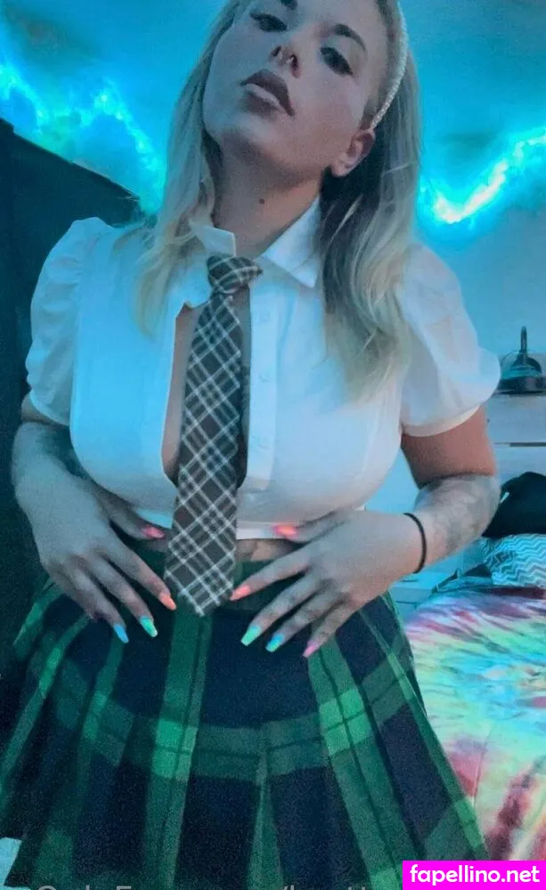 bratty_maddie Nude Leaked OnlyFans Photo #yXXE1MIs7O