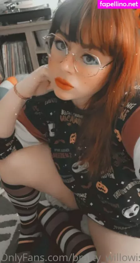 Bratty Willowisp OnlyFans Thumbnail #jUOH7PECir