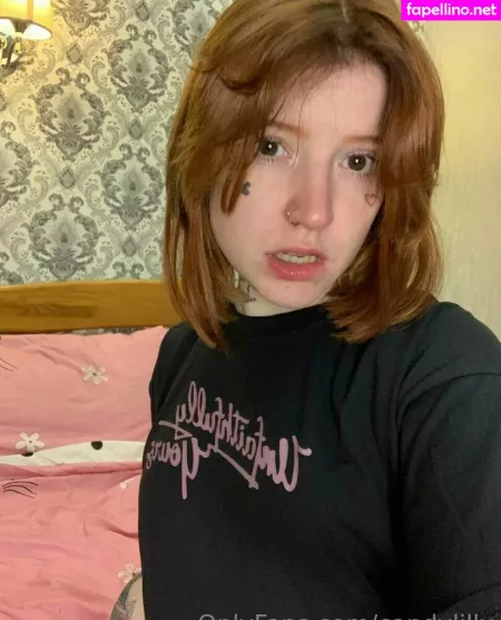 Brattyauroravip OnlyFans Thumbnail #UBSvTxB4Xg