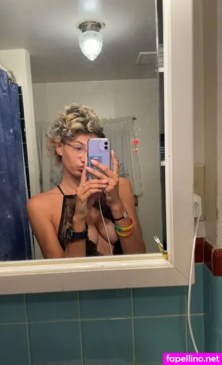 Brattyb1tchbaby Main Profile Photo