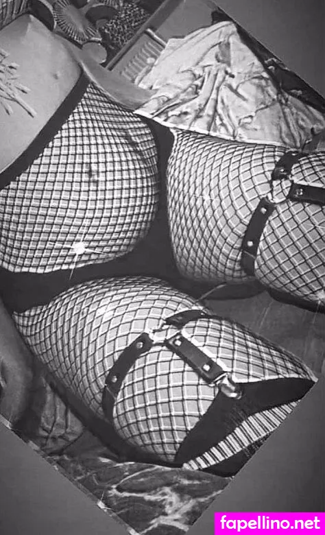 New Goth Girl, brattygirlllxo, sassygoffx Nude Leaked OnlyFans Photo #lcYpZCXns4