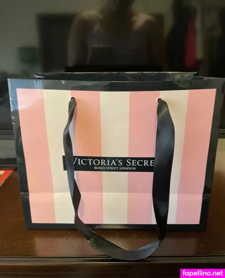 Brattymaddie1 OnlyFans Thumbnail #iqTLo4zb3d