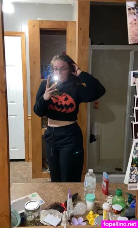 Brattystoner19 OnlyFans Thumbnail #wyYC8R4owM