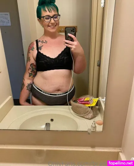 Brattytreestar OnlyFans Thumbnail #5EdbojUnWv