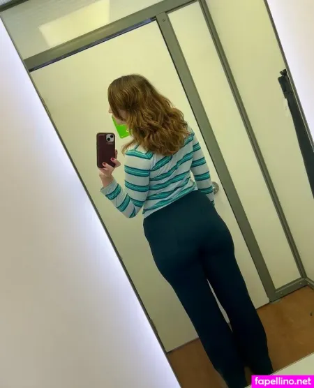 Brattyvalerie OnlyFans Thumbnail #LKgbHsd3rI