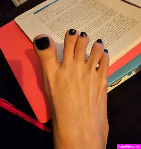 Braveliltoestir OnlyFans Thumbnail #QATsyUWzbW