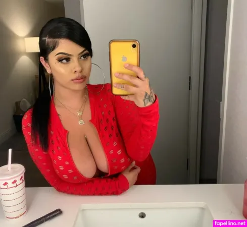 Brazilianbratzdoll OnlyFans Thumbnail #0moX8dwugD