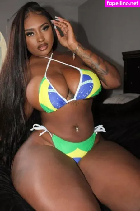 Brazilianhottiiee OnlyFans Thumbnail #aEuZrTWTIw