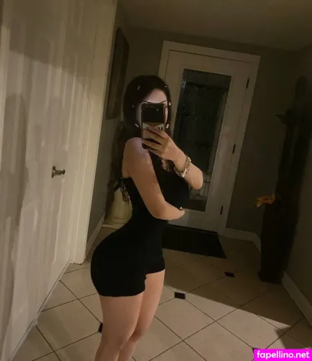 Brazzy Lesly OnlyFans Thumbnail #HqvP9ftrt0