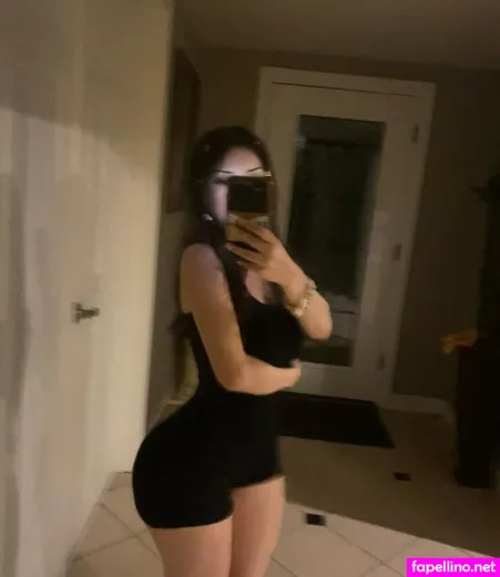 Brazzy Lesly OnlyFans Thumbnail #zY0TJXnide