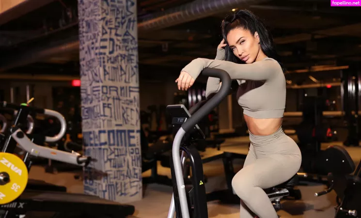 Bre Tiesi OnlyFans Thumbnail #4IOcmQwpNF