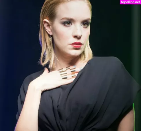 Brea Grant OnlyFans Thumbnail #0fcPKh00rA