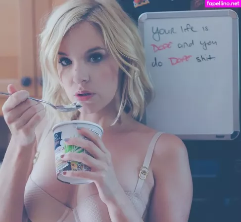 Brea Grant OnlyFans Thumbnail #Quks5sx622