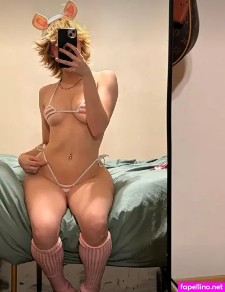 Breaking Amber OnlyFans Thumbnail #OQUJdDo1Fx