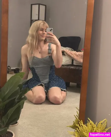 Breakinglivvy OnlyFans Thumbnail #04Ze5zTkUB