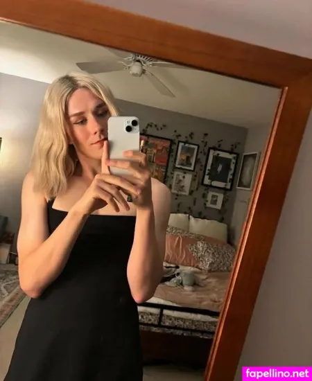 Breakinglivvy OnlyFans Thumbnail #EebQ3dn4qR