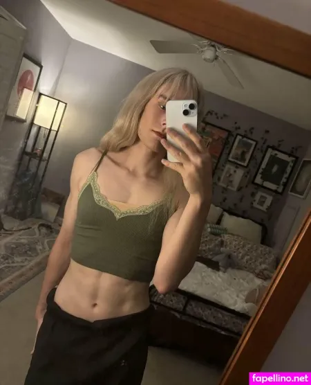 Breakinglivvy OnlyFans Thumbnail #jGSinDbugX