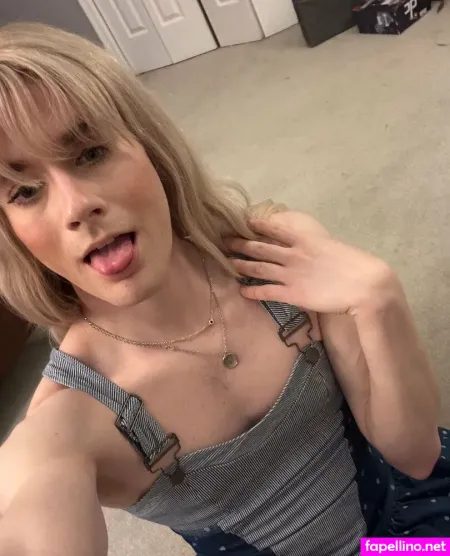 Breakinglivvy OnlyFans Thumbnail #qG4eqSh82q