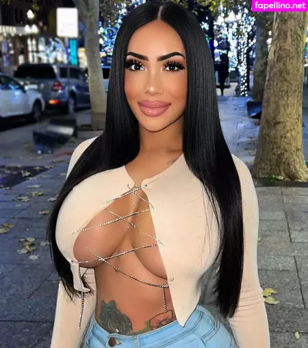 Breana Bowens OnlyFans Thumbnail #jhOR9rpzdq