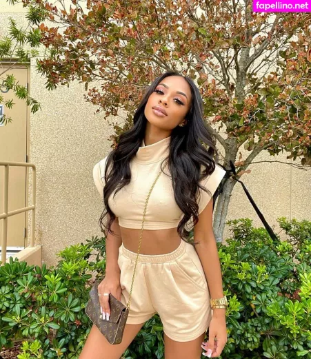 Breann Llewelyn OnlyFans Thumbnail #7IvfvuUD0X