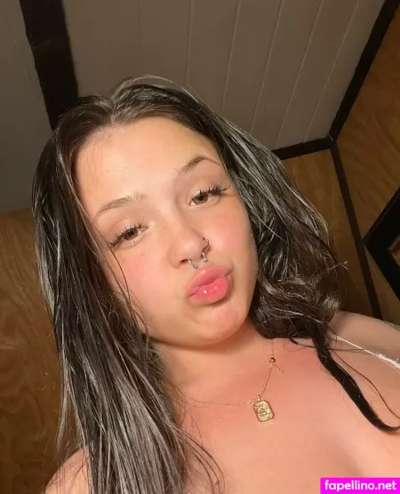 Brebabbyy OnlyFans Thumbnail #0V7EtgsYK3