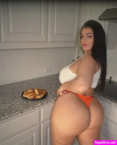 Brebanks92 OnlyFans Thumbnail #4GezuWkbKg