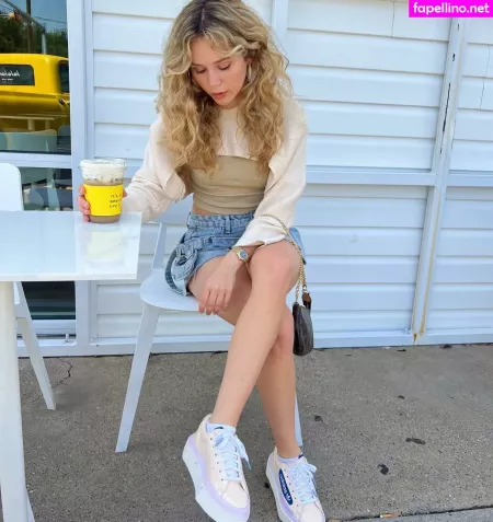 Brec Bassinger OnlyFans Thumbnail #JN6Kd8yBsq