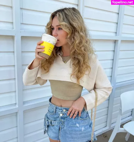 Brec Bassinger OnlyFans Thumbnail #wskS1er3Eu