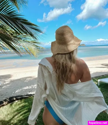 Bree Chinn OnlyFans Thumbnail #FdXNoTTBH1