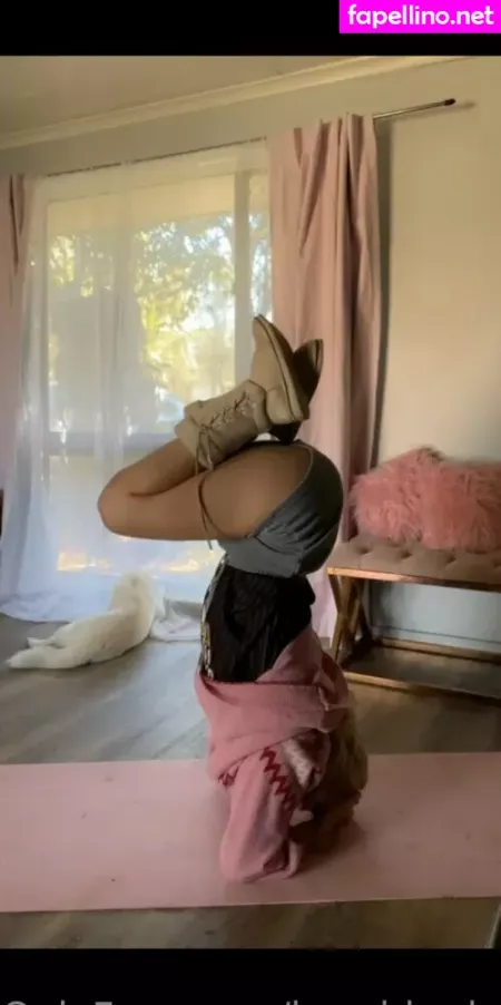 Breebbydance OnlyFans Thumbnail #qZm0r9OP78