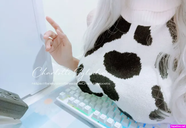 Breedablecharlotte OnlyFans Thumbnail #2UH8QMNYDe