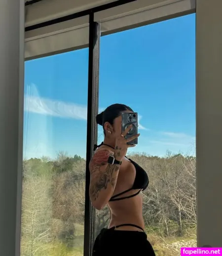 Breegxx OnlyFans Thumbnail #YWpCQ5H2hf