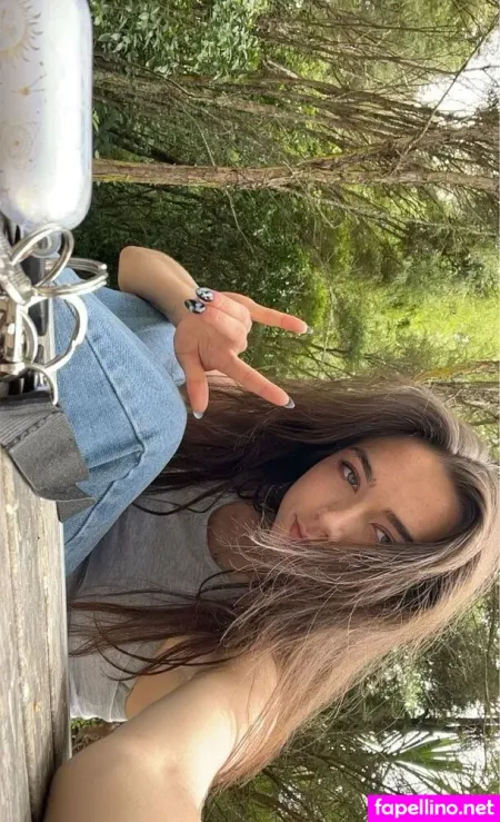 Breeskylar OnlyFans Thumbnail #63UfNIm2gL