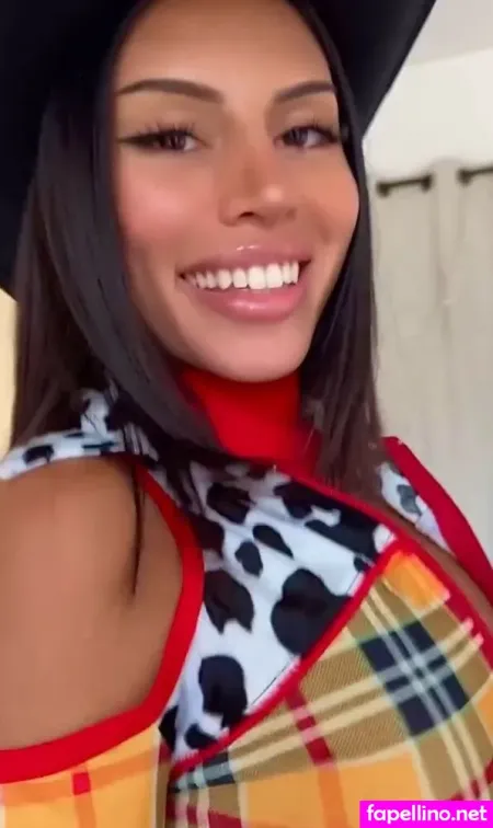 Breezy Foxx 1 OnlyFans Thumbnail #aVabj3nqqz
