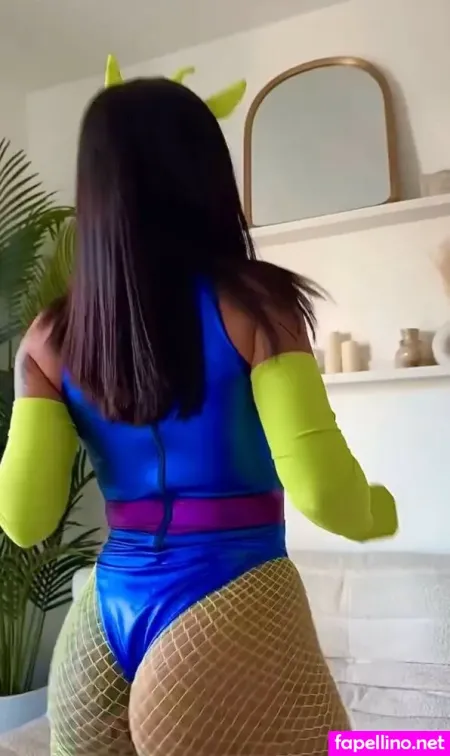 Breezy Foxx 1 OnlyFans Thumbnail #goFSDZ1LOg