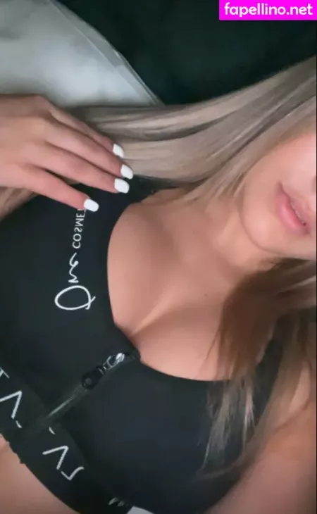 Breezy Riding OnlyFans Thumbnail #ArVlZaDvfZ