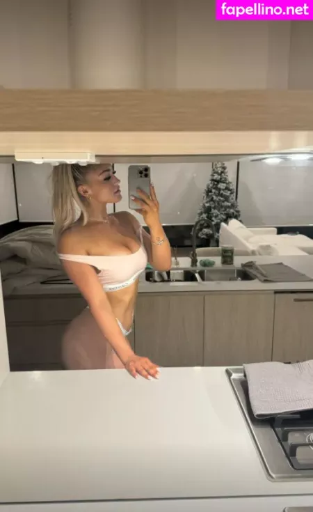 Breezy Riding OnlyFans Thumbnail #RKjxGjru2u