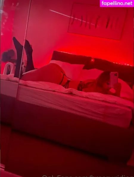 Breezy Riding OnlyFans Thumbnail #txxhwXJHa1