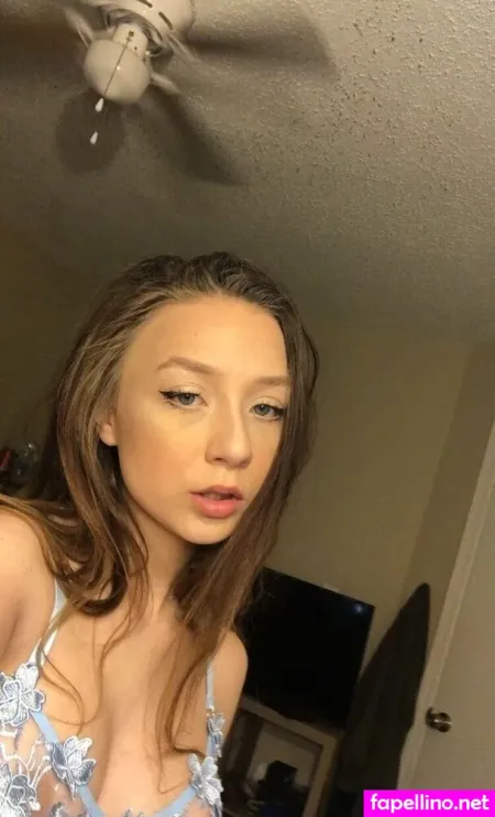 Breezyfbaby23 OnlyFans Thumbnail #vKdlFcNGor