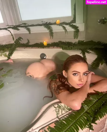 Brenda Insana OnlyFans Thumbnail #E3n8g8kZY9