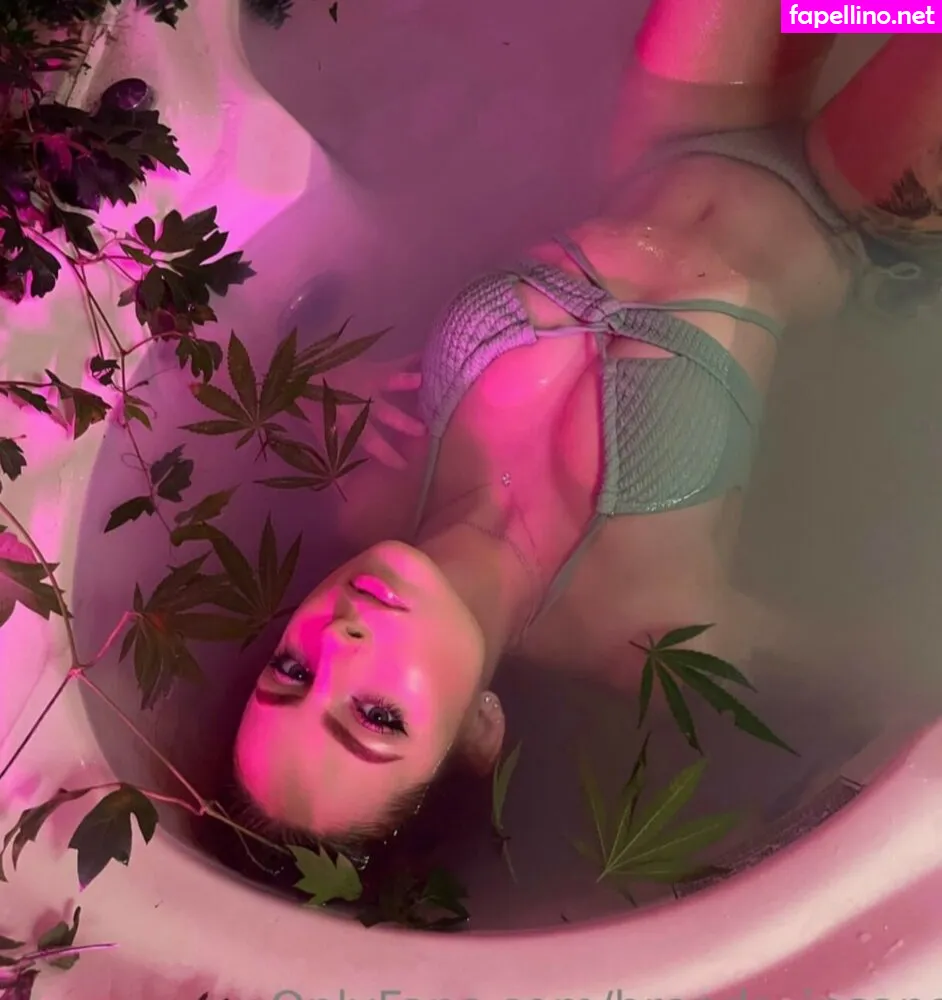 brenda_iaksch, brenda_insana Nude Leaked OnlyFans Photo #Pe9fGSr7UY