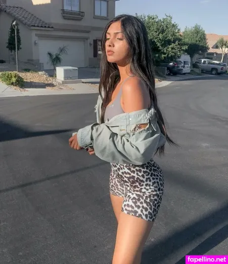 Brenna Marie Narayan OnlyFans Thumbnail #4H4UqOydmm