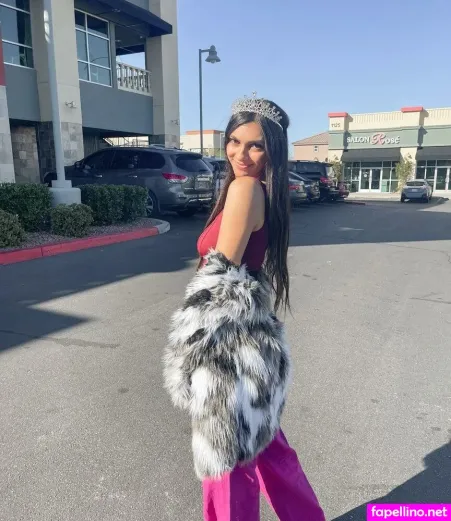 Brenna Marie Narayan OnlyFans Thumbnail #e8SoU3Dpwx