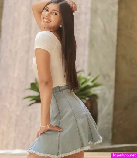 Brenna Marie Narayan OnlyFans Thumbnail #tIAGisUrOp