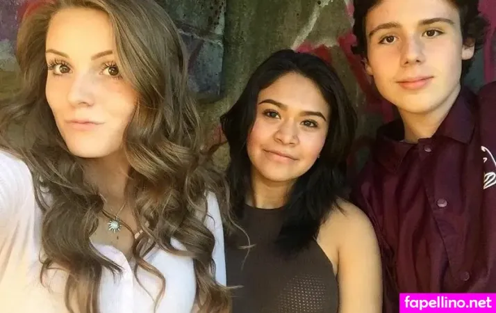 Brenna Winters OnlyFans Thumbnail #iblF8LZuuD