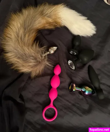 Brentanjulia OnlyFans Thumbnail #9jSJARelMW