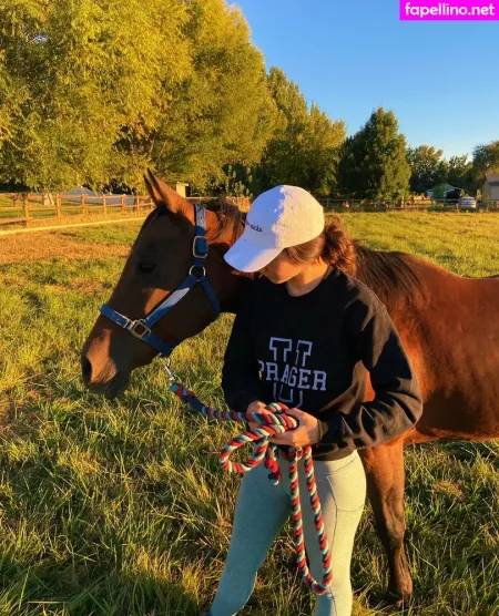 Brett Cooper OnlyFans Thumbnail #usb1WBJO65