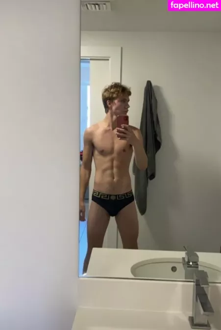 Brett Dream2 OnlyFans Thumbnail #HC2Sjg5fYx