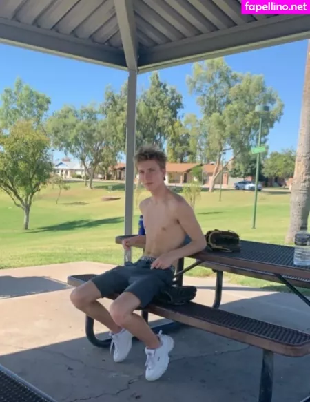 Brett Dream2 OnlyFans Thumbnail #HrtVYSTvie